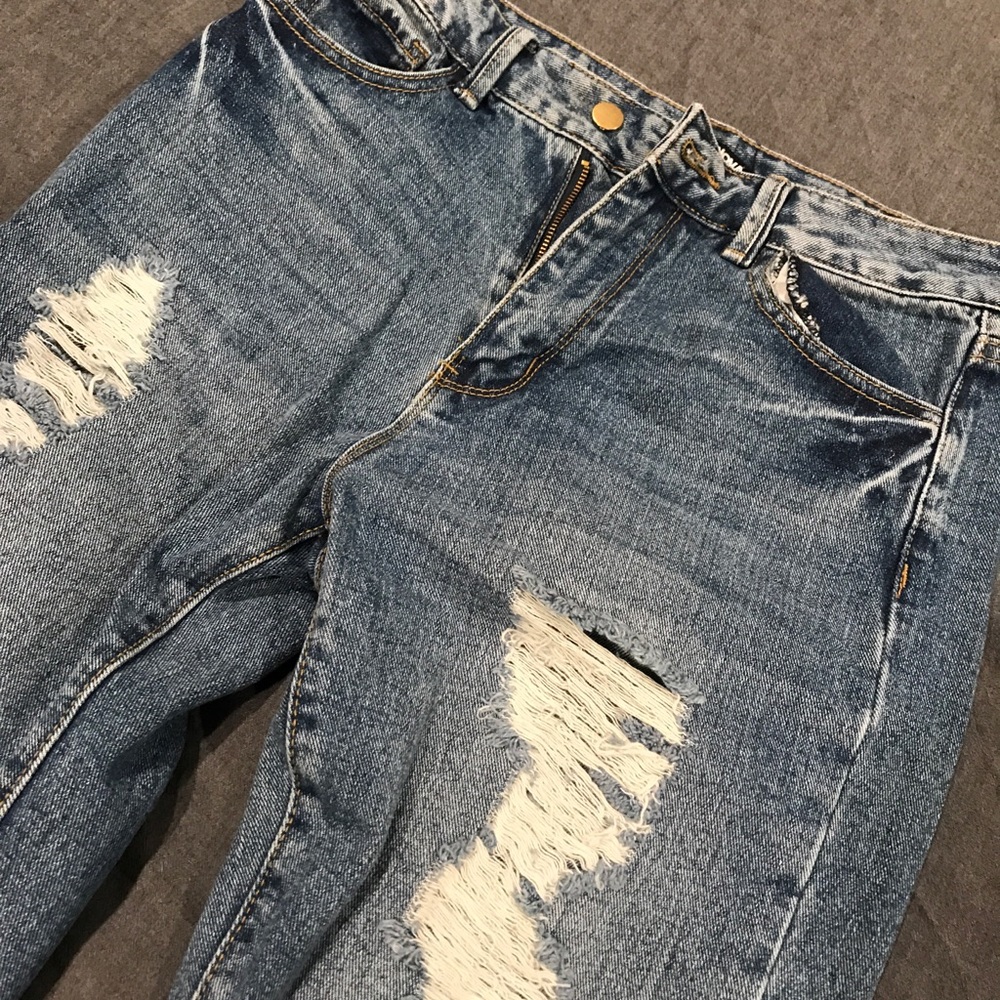 Fashion Nova High Rise Boyfriend Jeans